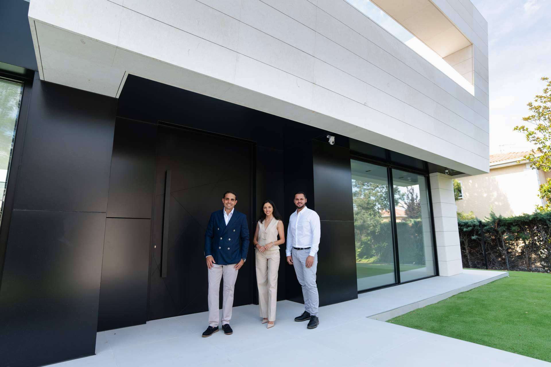 De Urbanizaciones de Élite a Nuevas Zonas de Madrid; Fran Cortés y la Arquitectura de Lujo